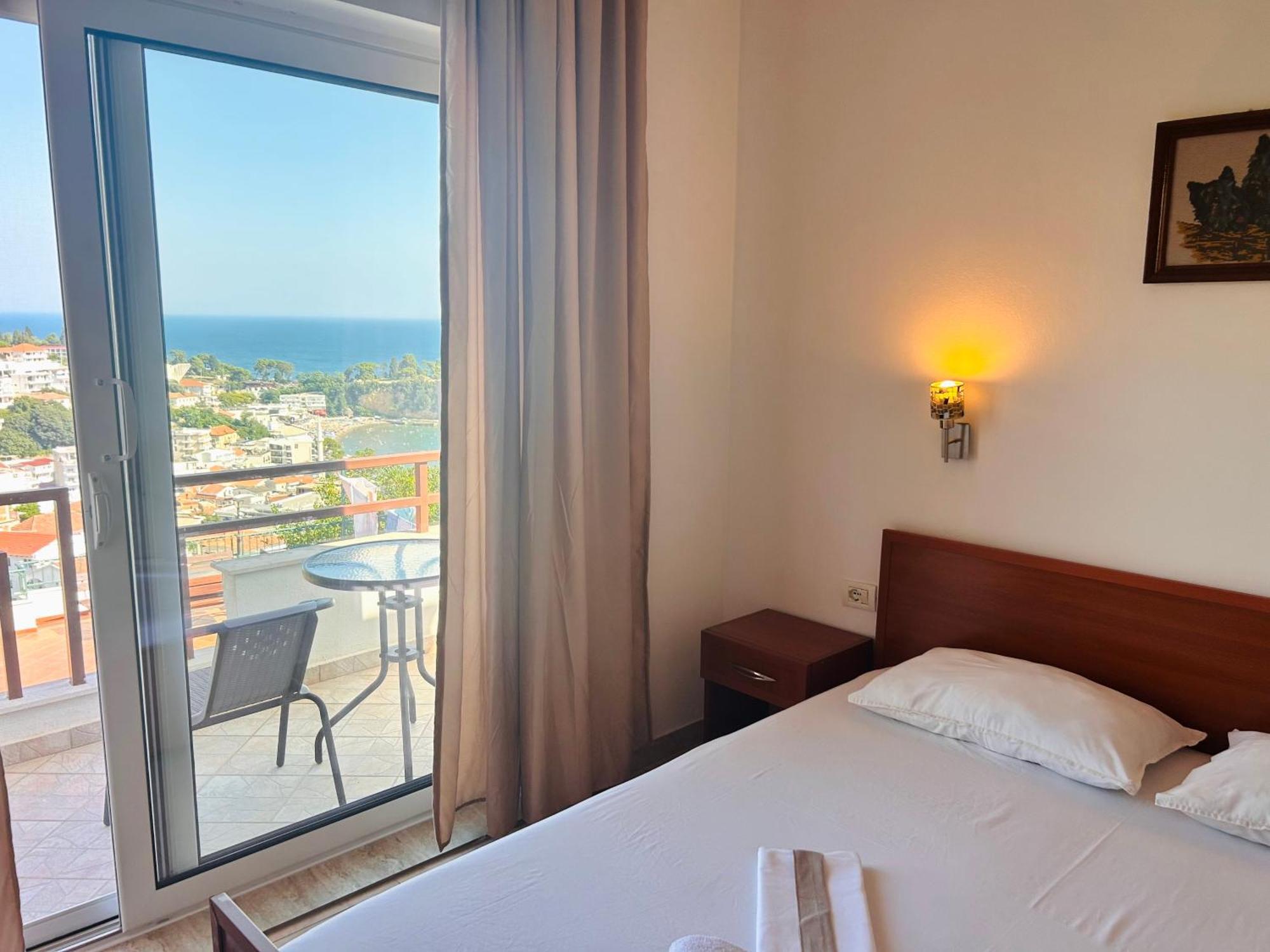 Apartments Aga Ulcinj Exterior photo